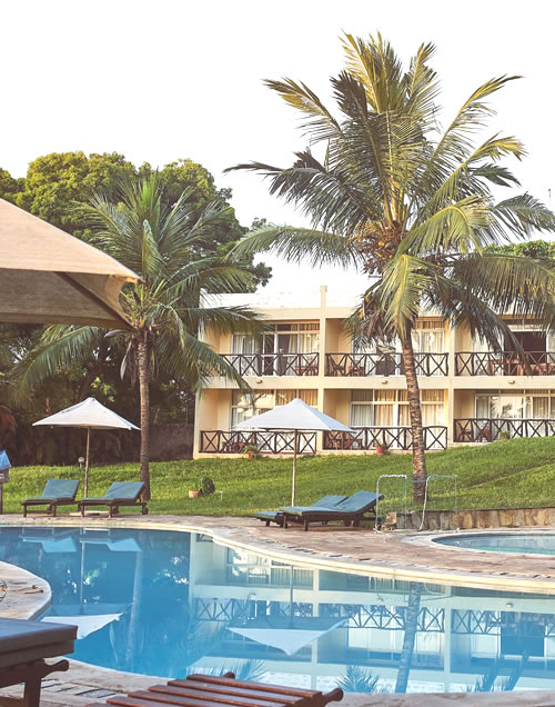 Read more about the article 5 Days Tsavo East, Tsavo West & Wasini Dhow Trip from Diani Beach Package